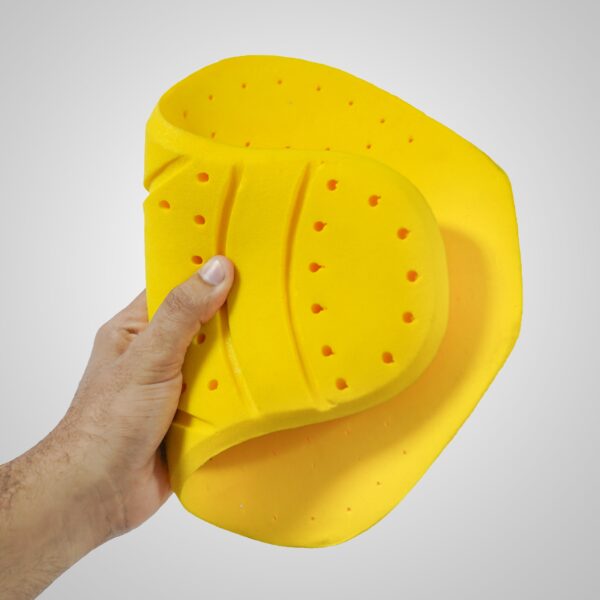 DEFENDER MAX CE-2 Back Armor Pad - Image 4
