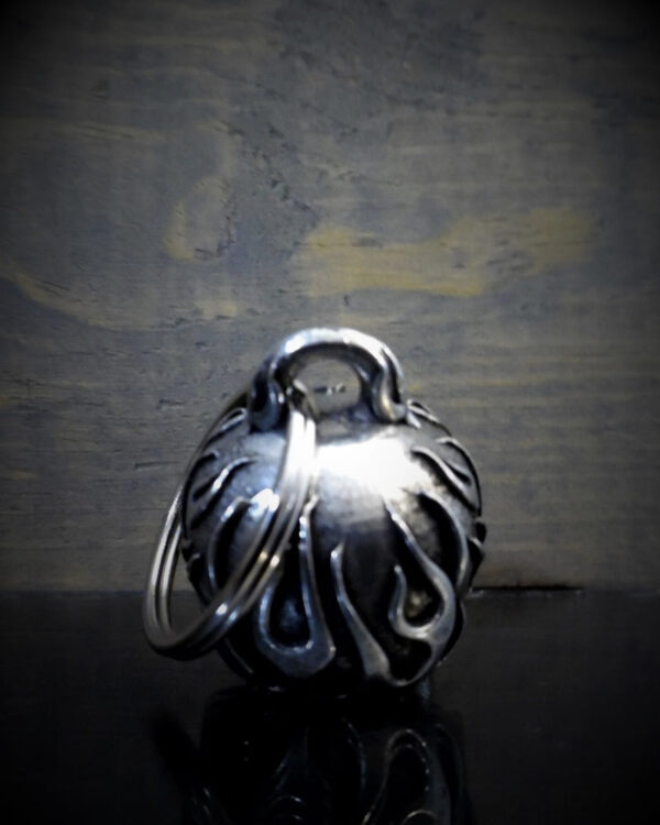 BB-73 Flame Diamond Skull Bell - Image 3