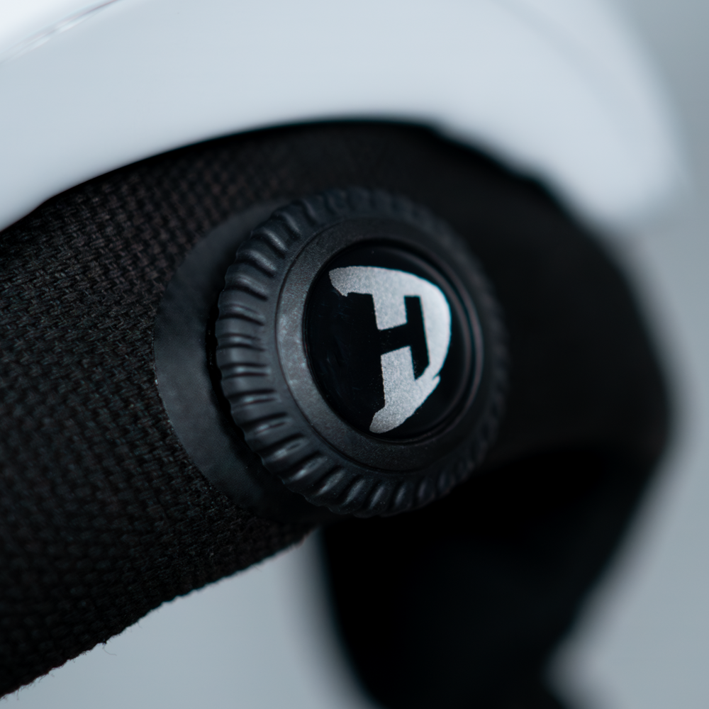 Daytona Steeze Snowboard Helmet - Adjustable Helmet for Men, Women & Youth - Dull Chalk White Finish - Image 9